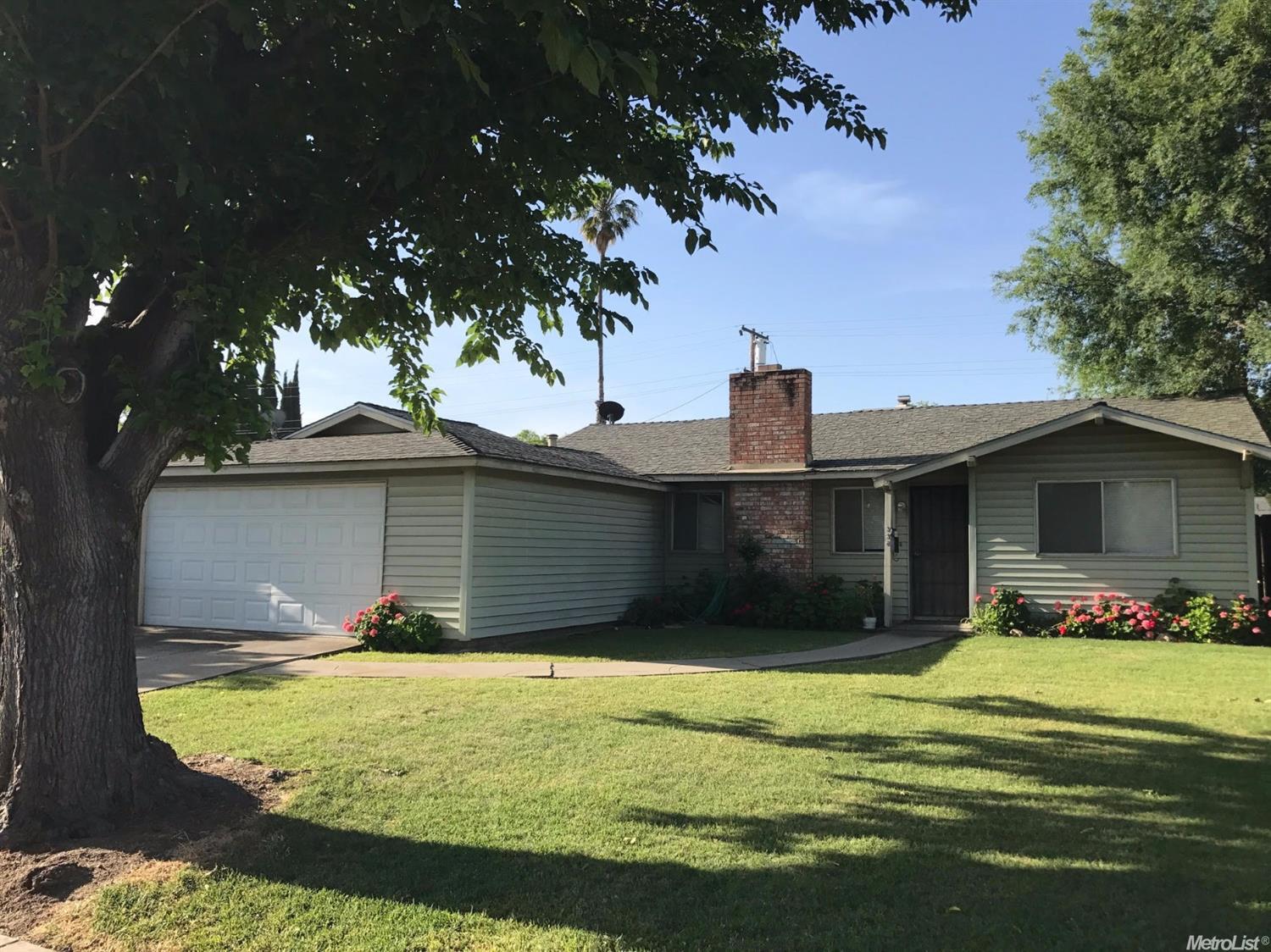 334 E Carlton Way, Tracy, CA 95376 photo 1