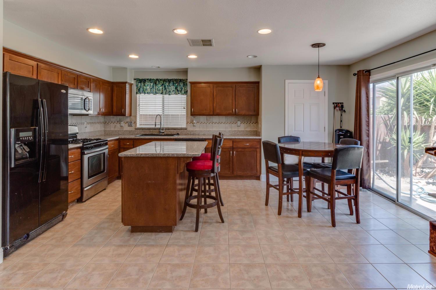 1157 Tern Way, Patterson, CA 95363 photo 7