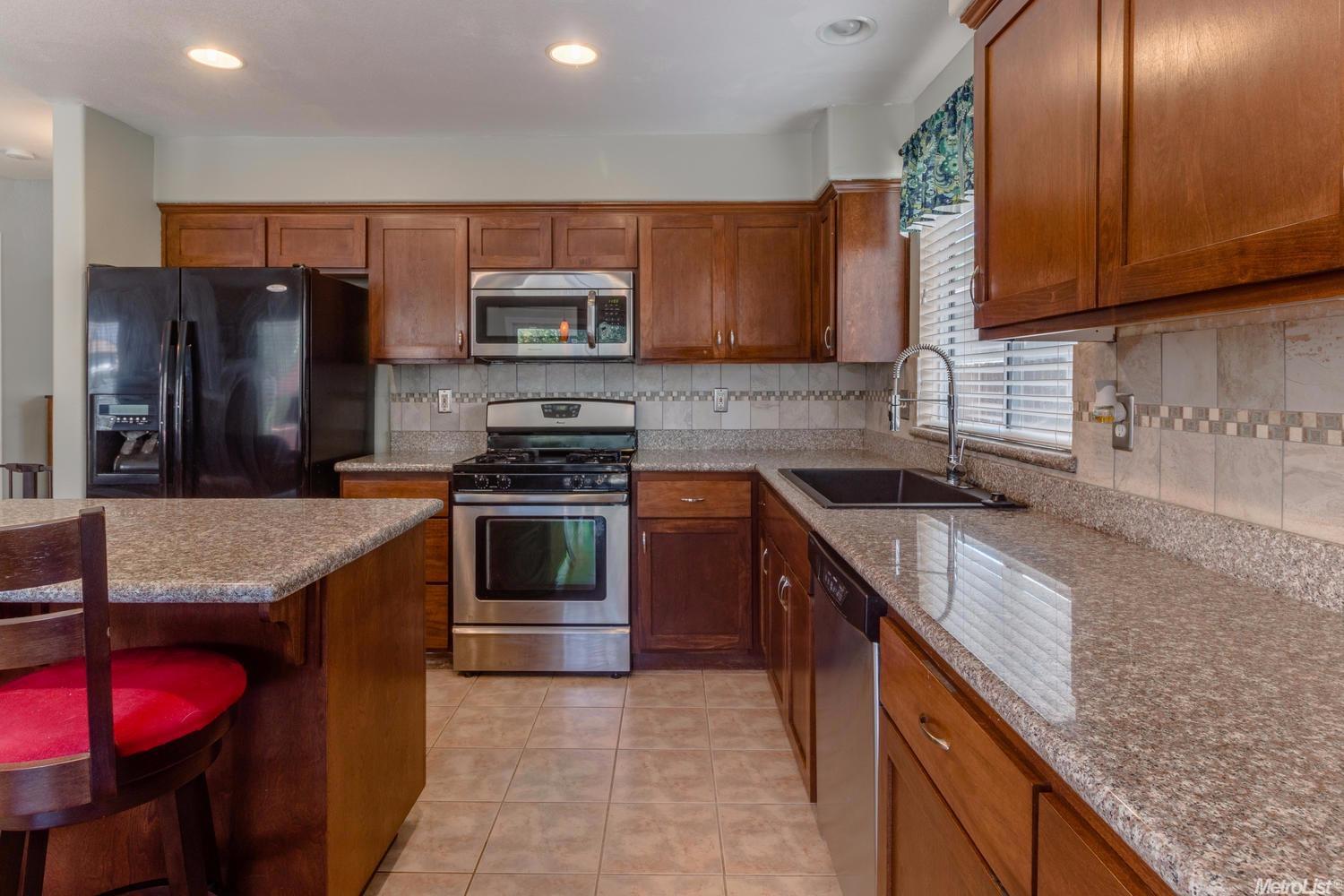 1157 Tern Way, Patterson, CA 95363 photo 8