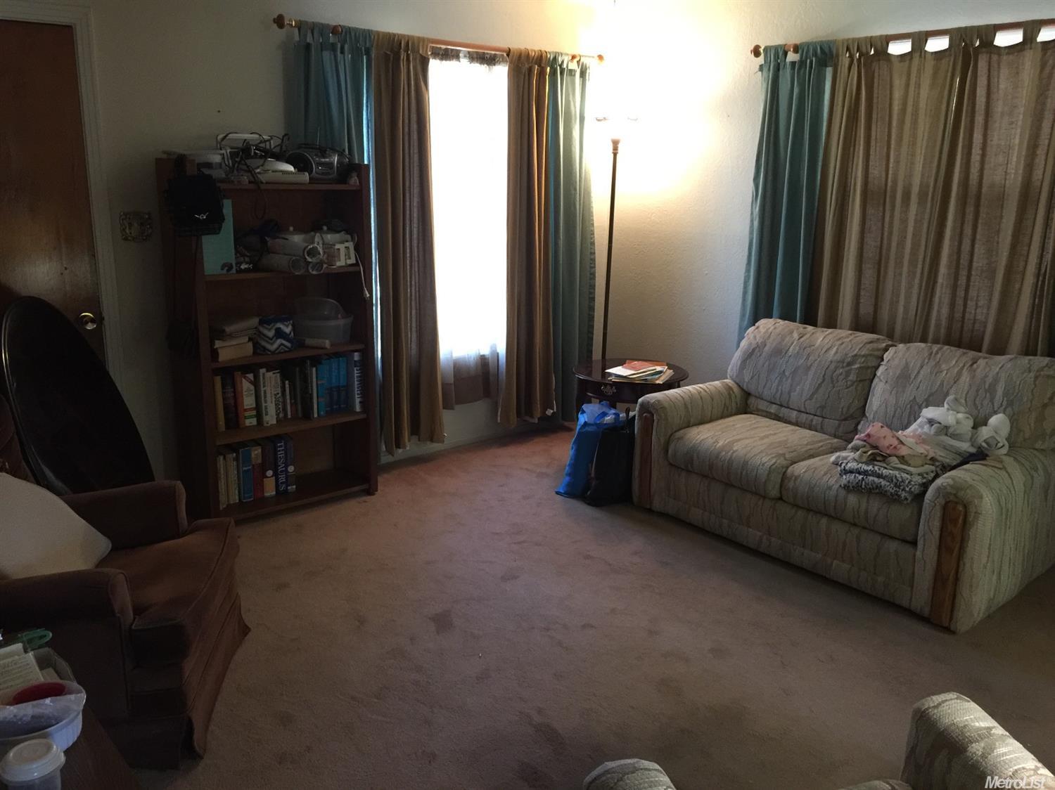 1740 Idalou Ave, Modesto, CA 95350 photo 5