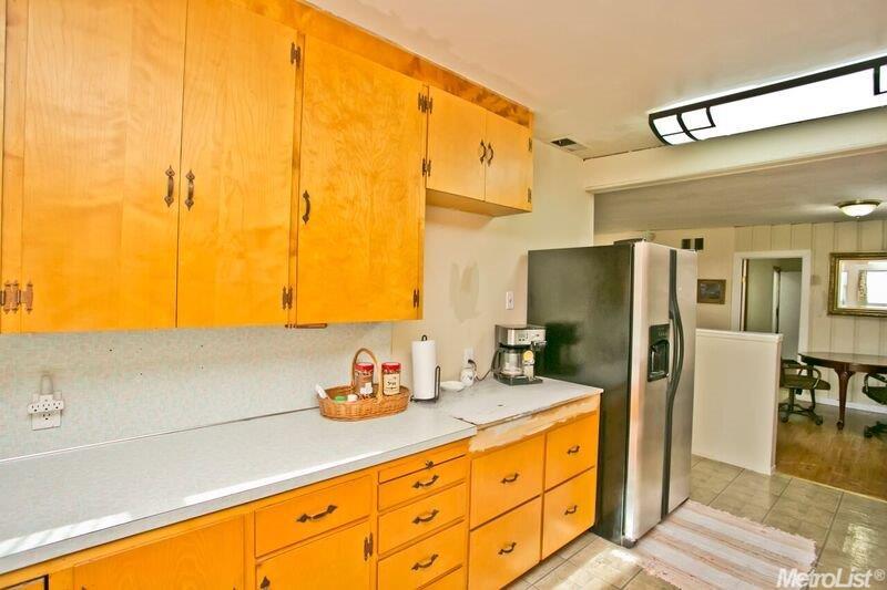 852 Virginia St, Manteca, CA 95337 photo 9