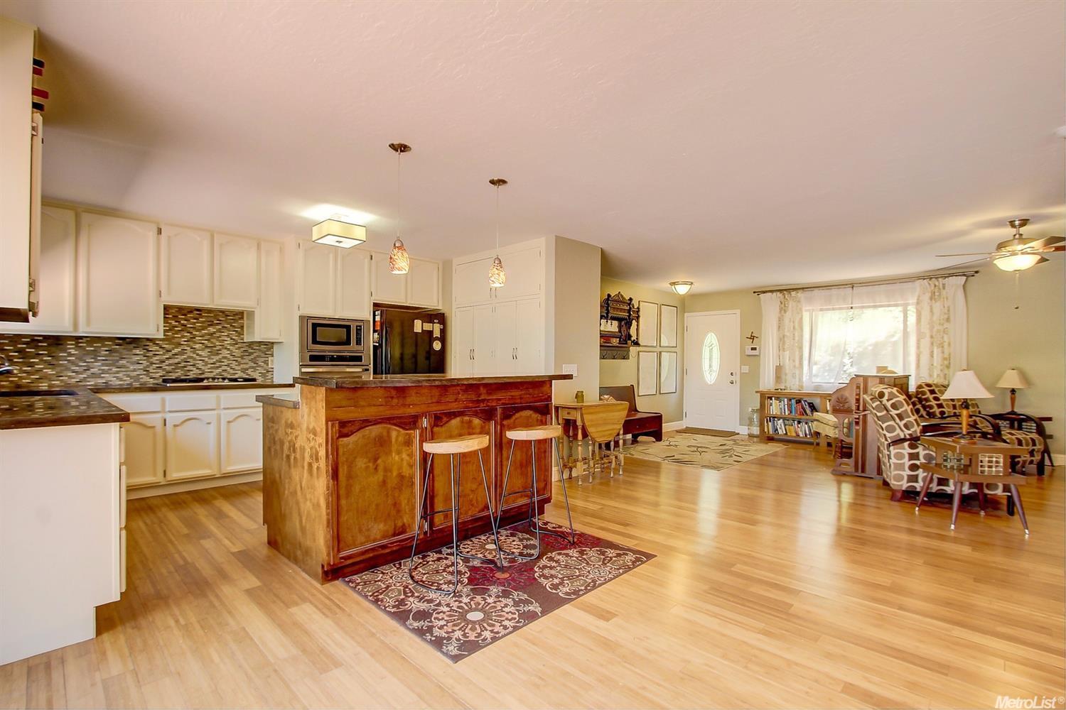 10488 Pekolee Dr, Grass Valley, CA 95949 photo 18