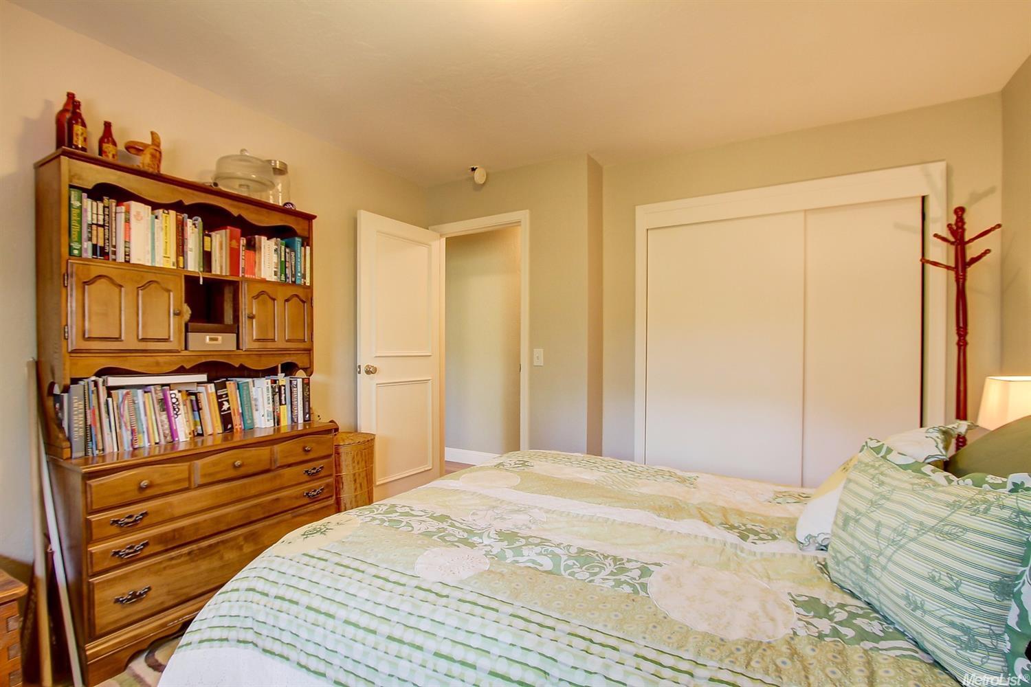 10488 Pekolee Dr, Grass Valley, CA 95949 photo 25