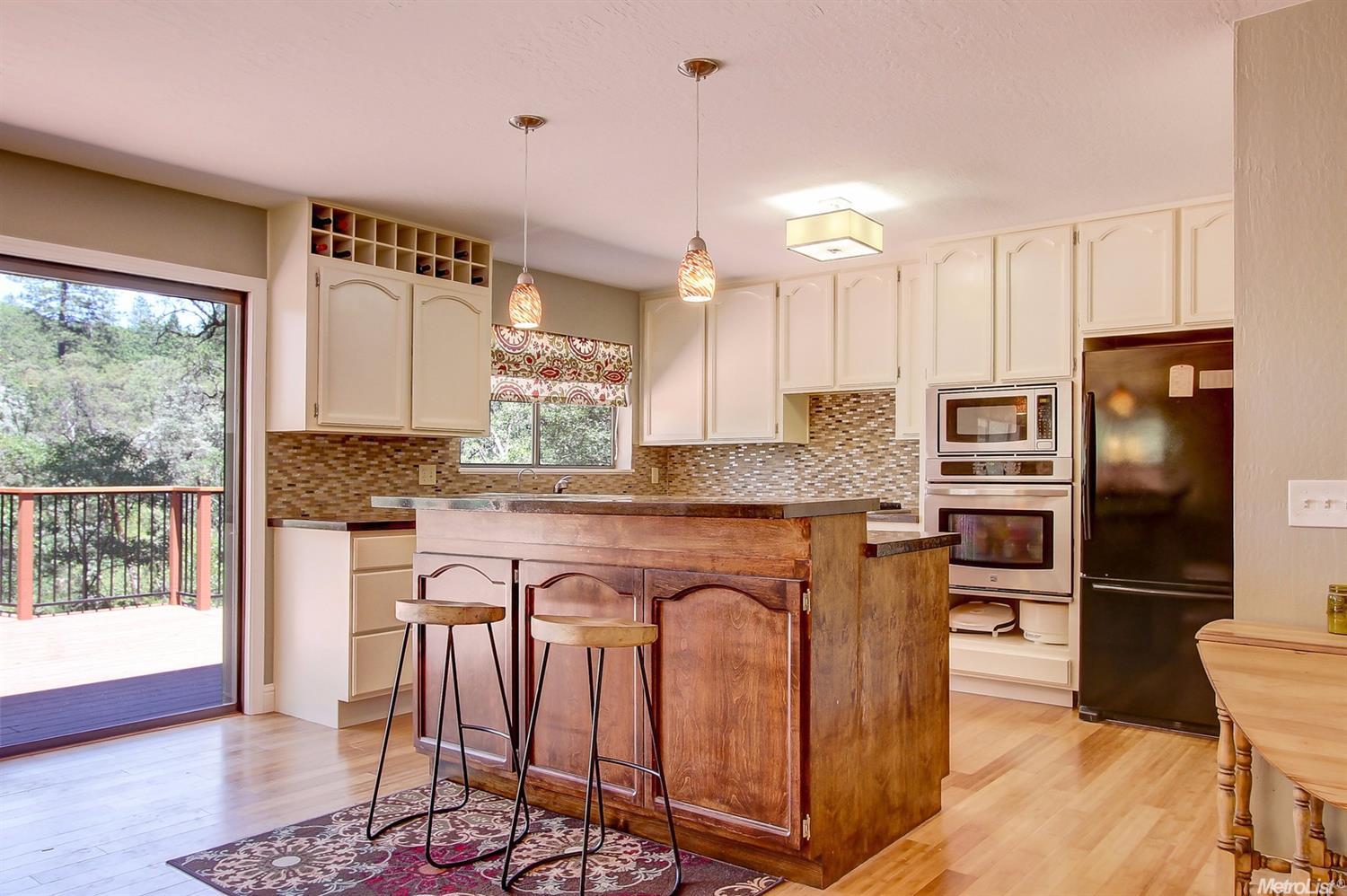 10488 Pekolee Dr, Grass Valley, CA 95949 photo 10