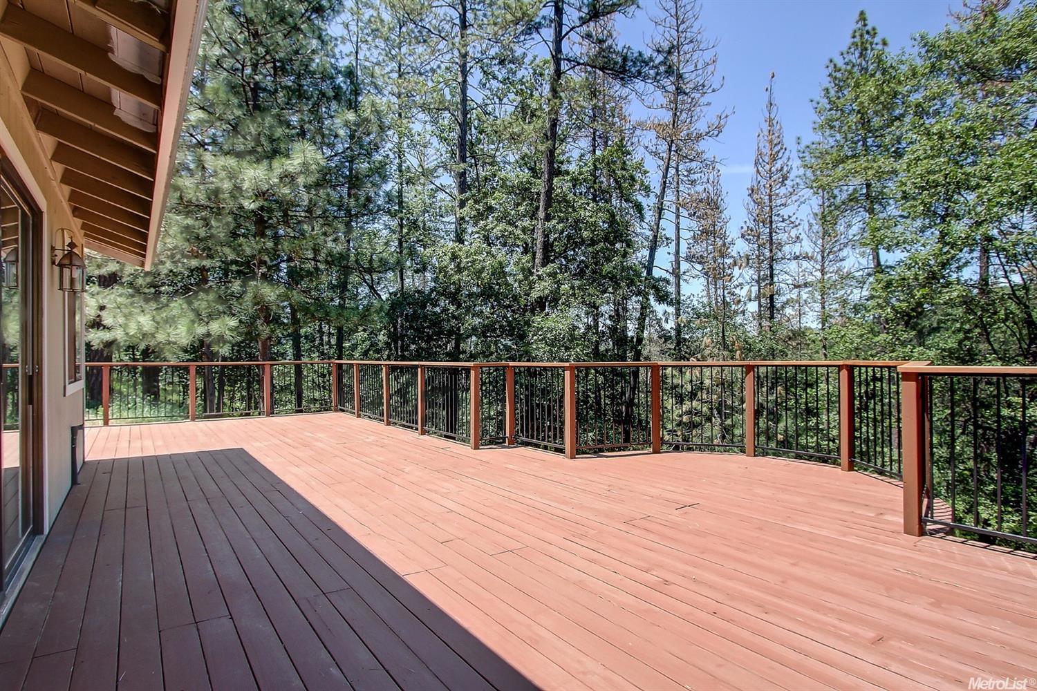 10488 Pekolee Dr, Grass Valley, CA 95949 photo 32
