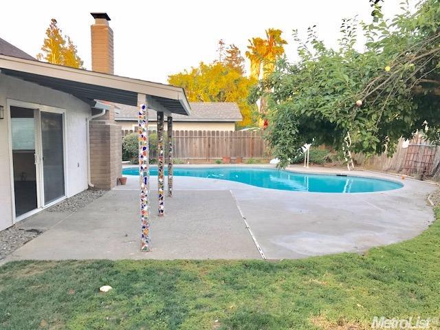 1050 Summit Way, Manteca, CA 95336 photo 21