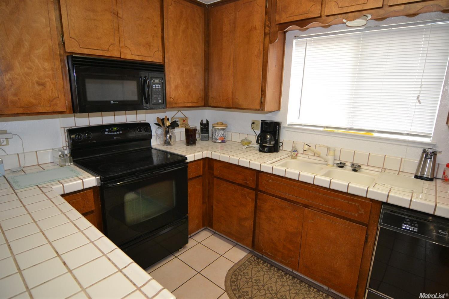 833 W Union Ave, Modesto, CA 95356 photo 5