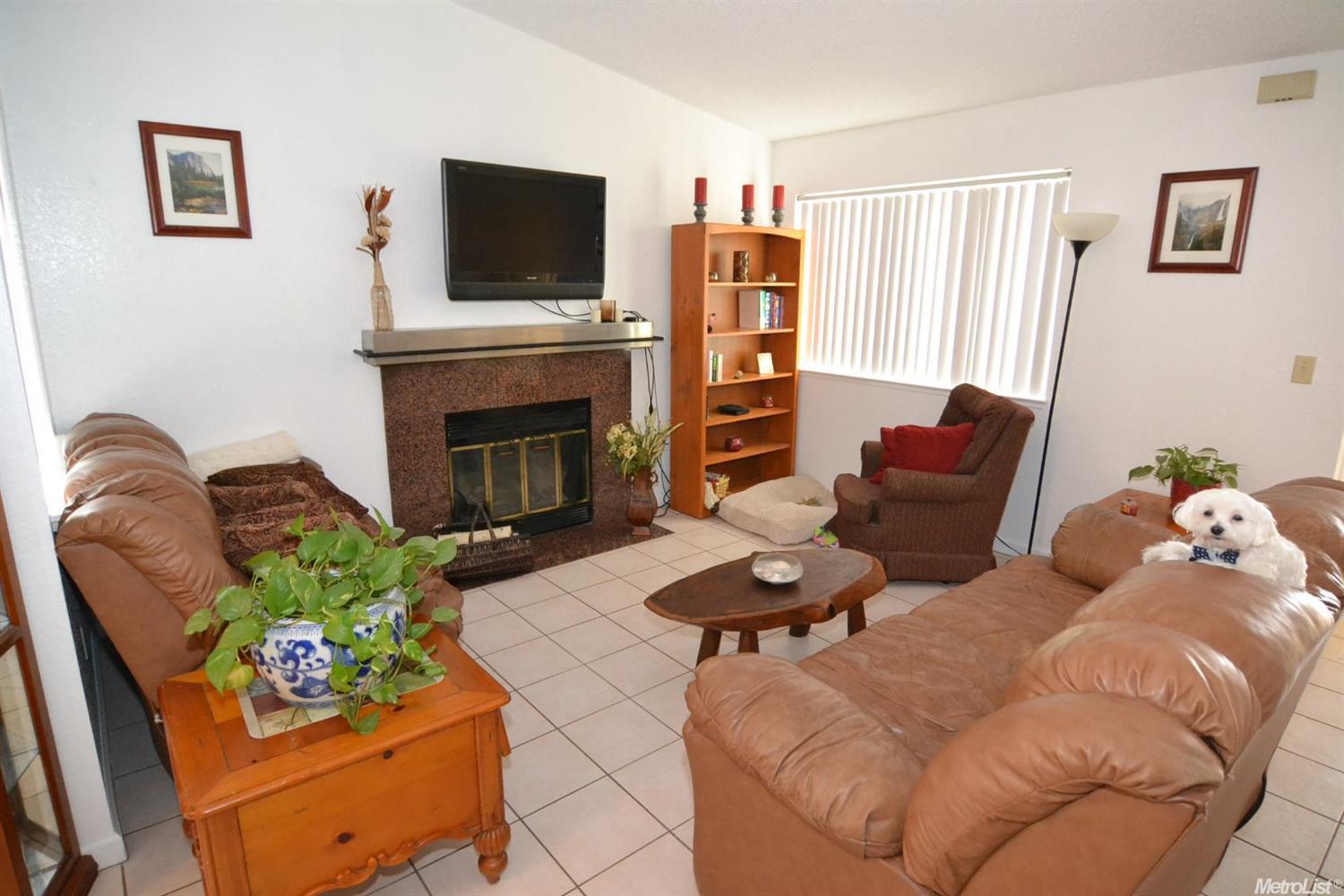 833 W Union Ave, Modesto, CA 95356 photo 3