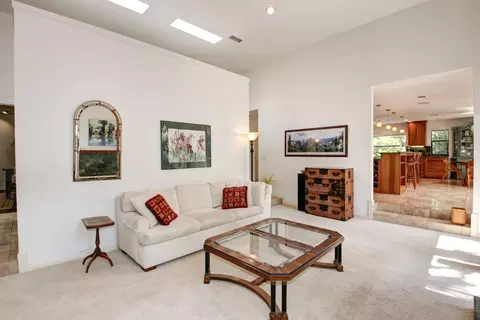 6527 Grant Ave, Carmichael, CA 95608 photo 6