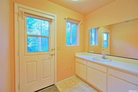4241 Kruk Trl, Placerville, CA 95667 photo 13