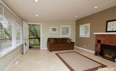 572 E Jackson, Sonora, CA 95370 photo 3