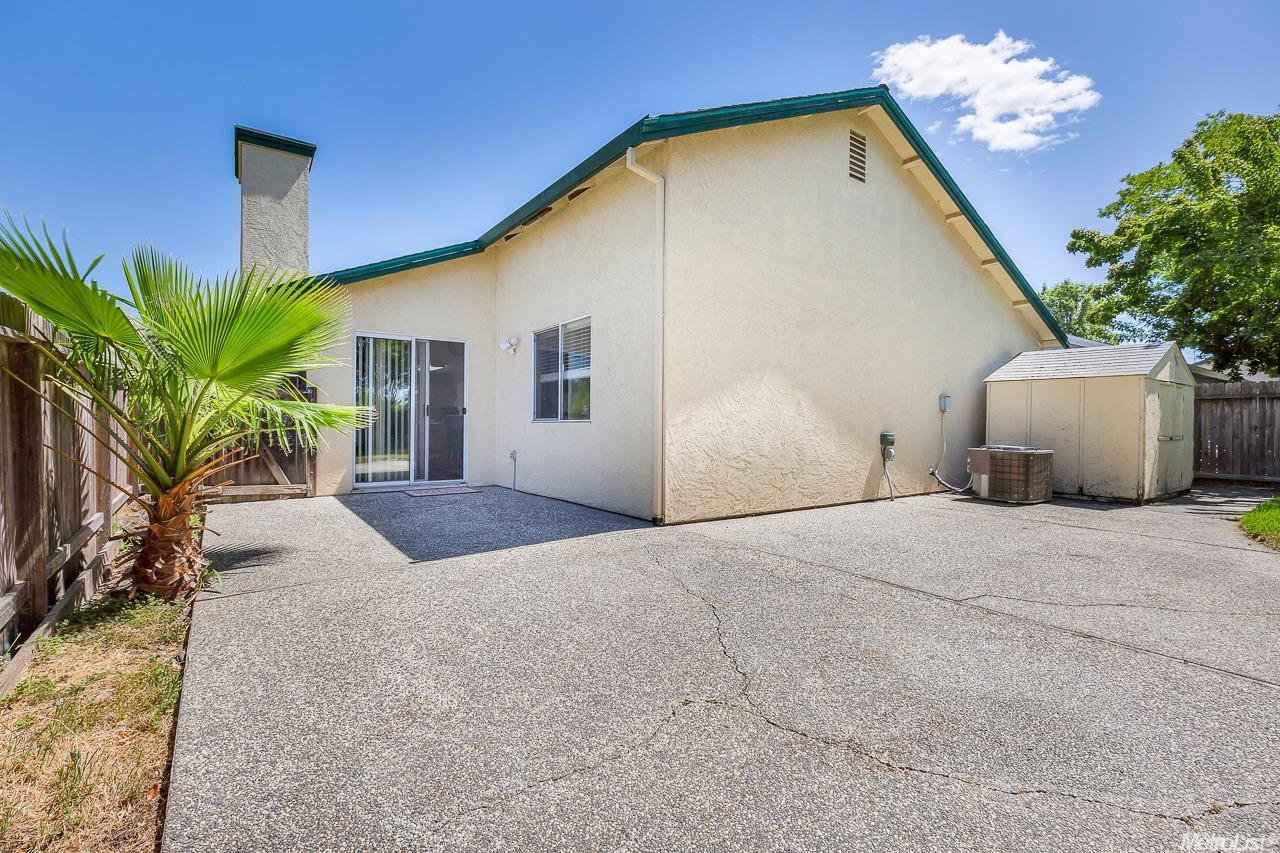 8439 Rock Bound Ct, Antelope, CA 95843 photo 22