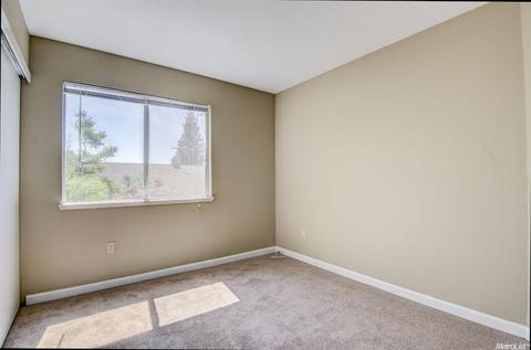 5653 Summit Dr, Rocklin, CA 95765 photo 10