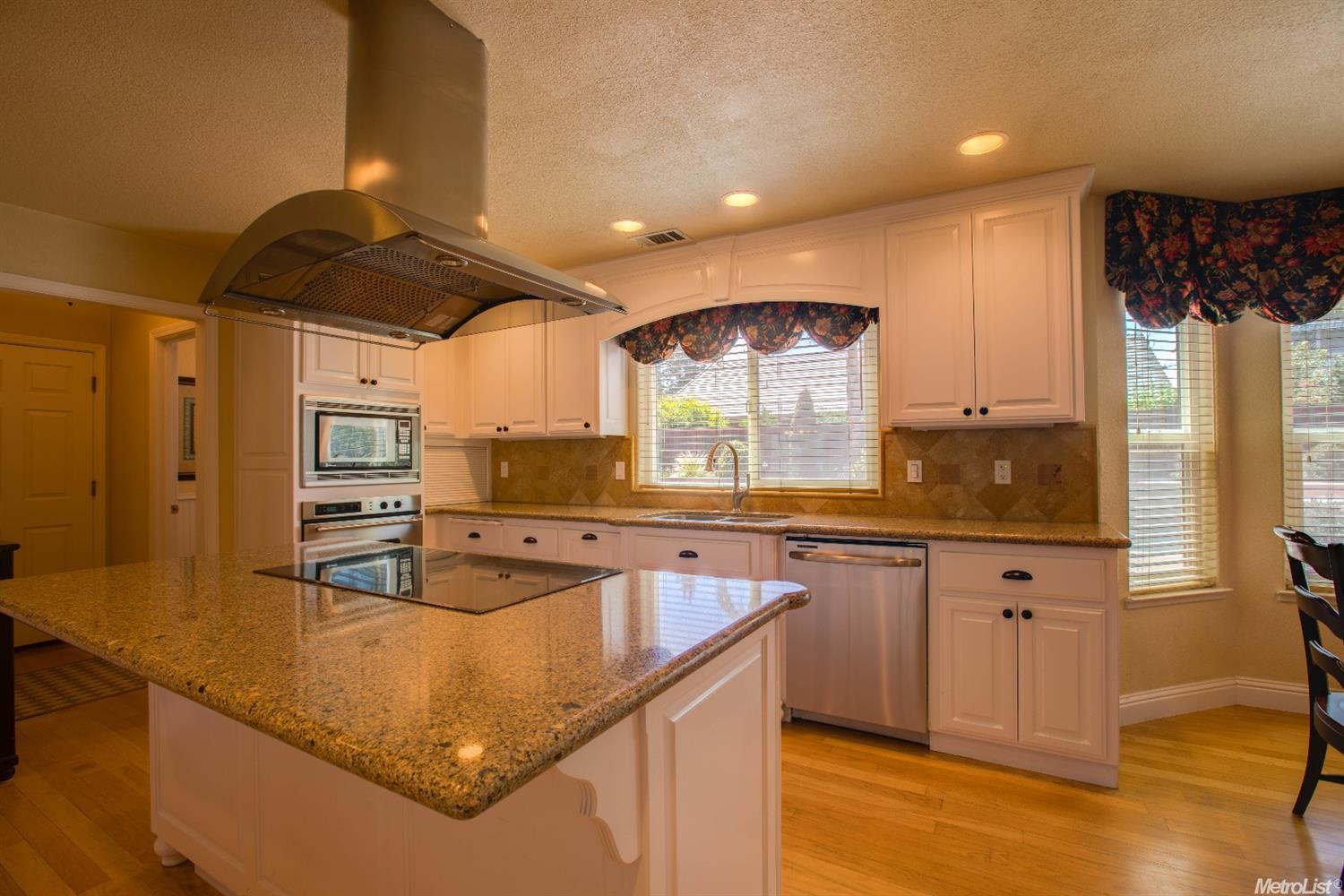 423 Wells Ln, Ripon, CA 95366 photo 11