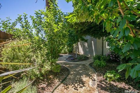 902 Gregory Pl, Davis, CA 95616 photo 23