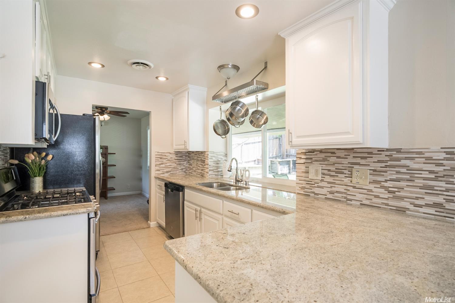 6514 Moraga Dr, Carmichael, CA 95608 photo 11