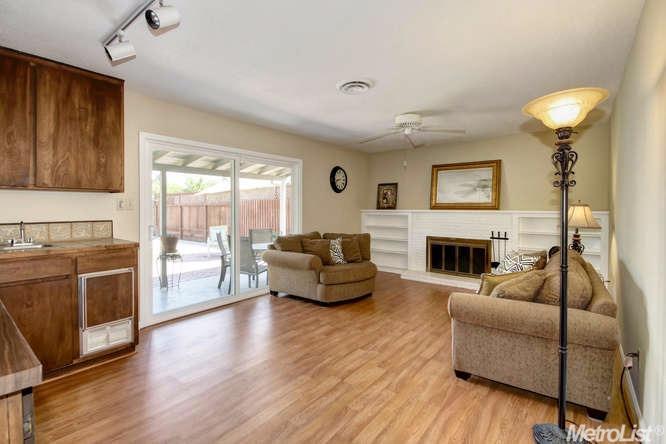 6313 Meadowvista Dr, Carmichael, CA 95608 photo 18