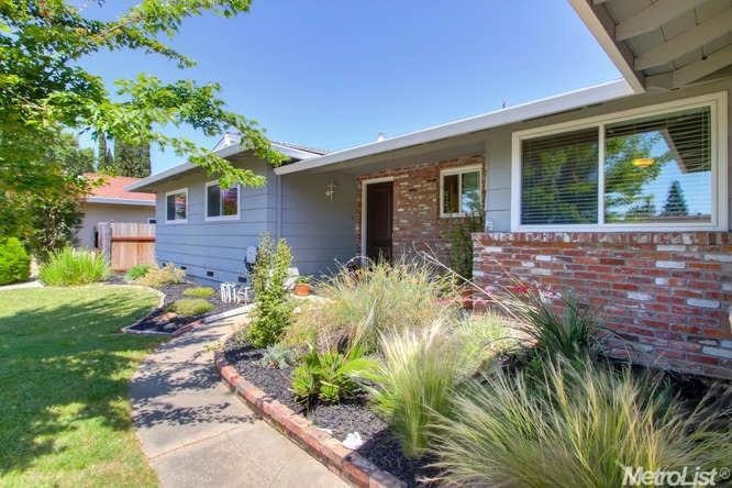 6313 Meadowvista Dr, Carmichael, CA 95608 photo 2