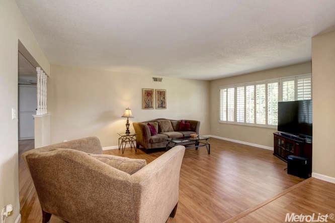6313 Meadowvista Dr, Carmichael, CA 95608 photo 11