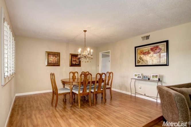 6313 Meadowvista Dr, Carmichael, CA 95608 photo 8