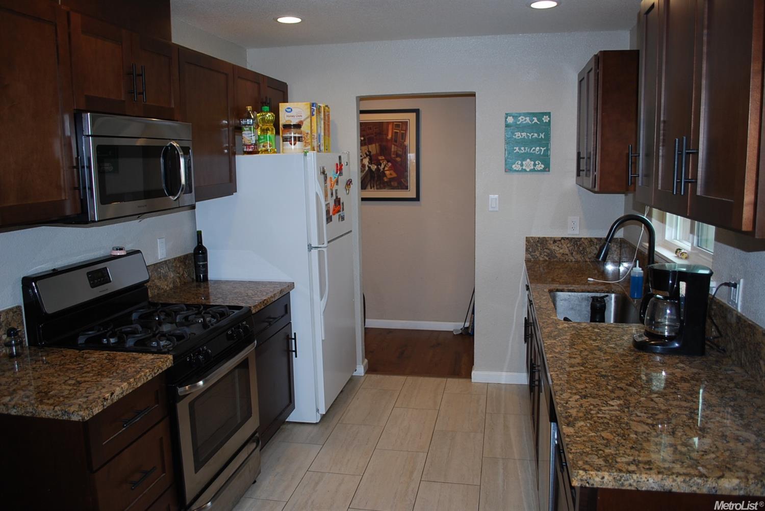 5600 Sapunor Way, Carmichael, CA 95608 photo 4
