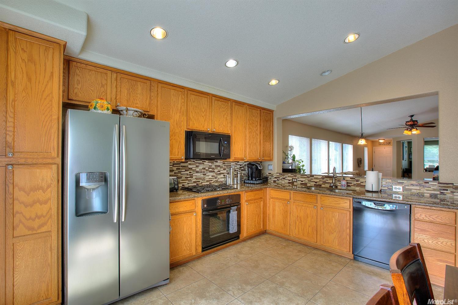 4008 Drakeshire Dr, Modesto, CA 95356 photo 7