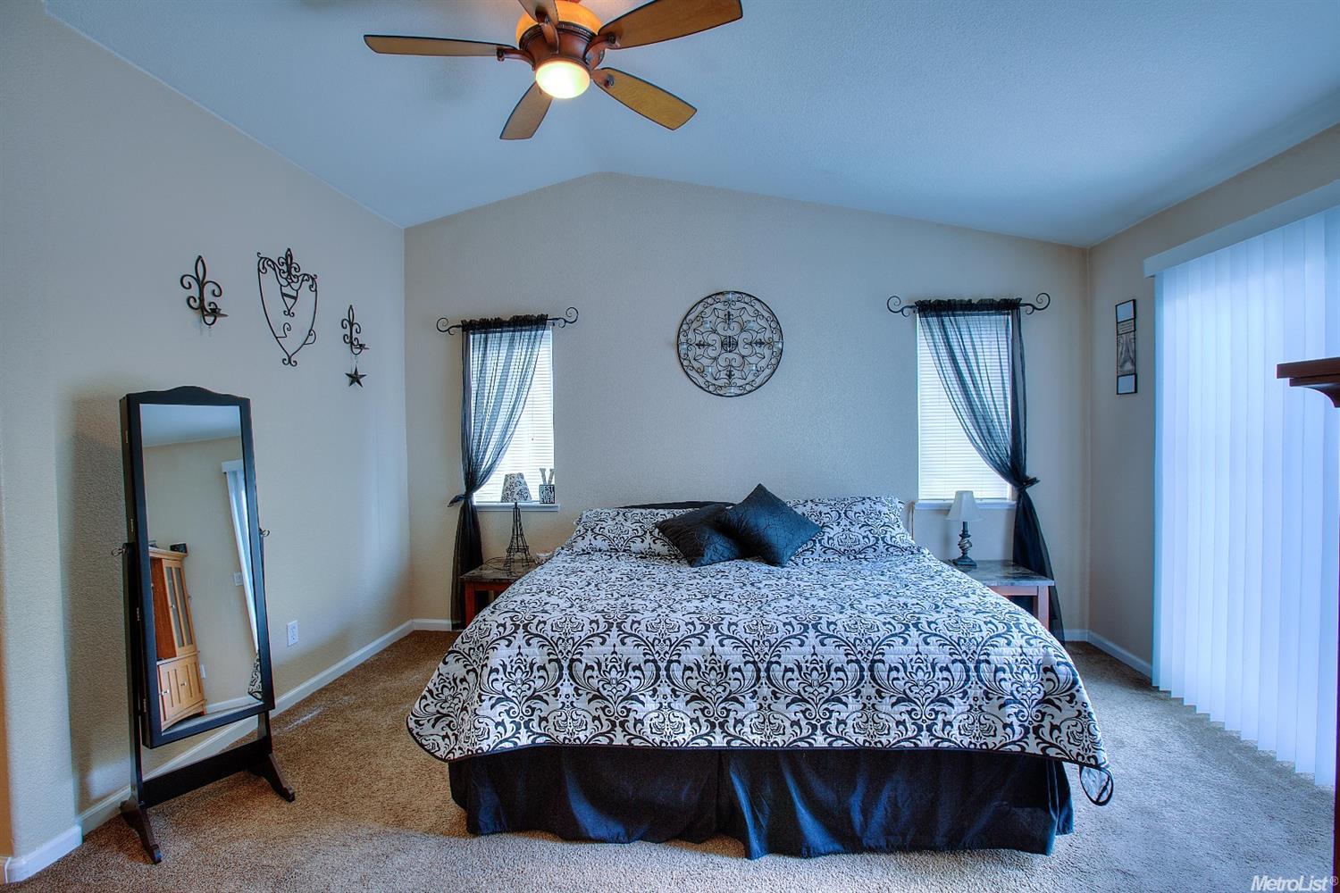 4008 Drakeshire Dr, Modesto, CA 95356 photo 15
