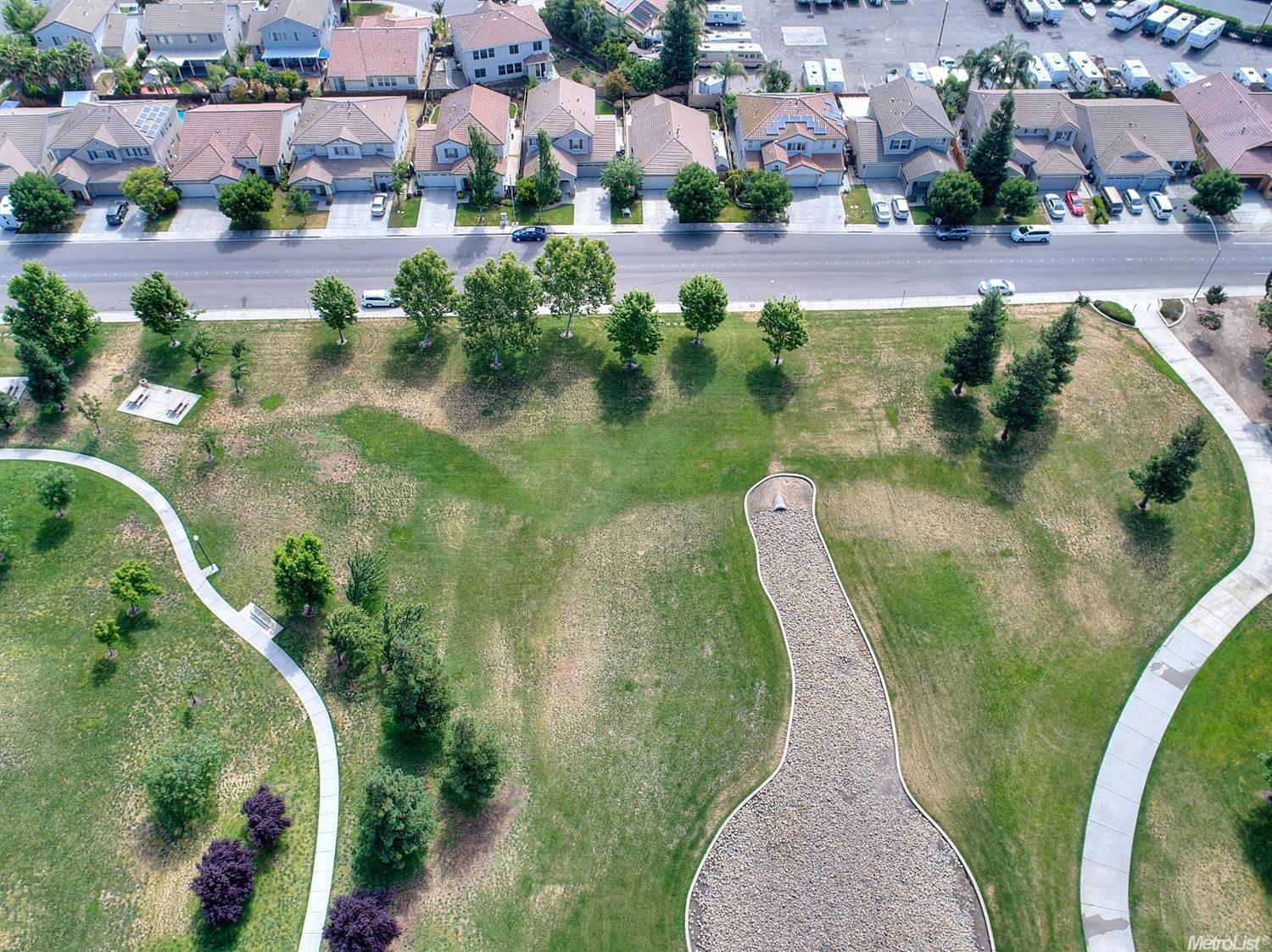 4008 Drakeshire Dr, Modesto, CA 95356 photo 23