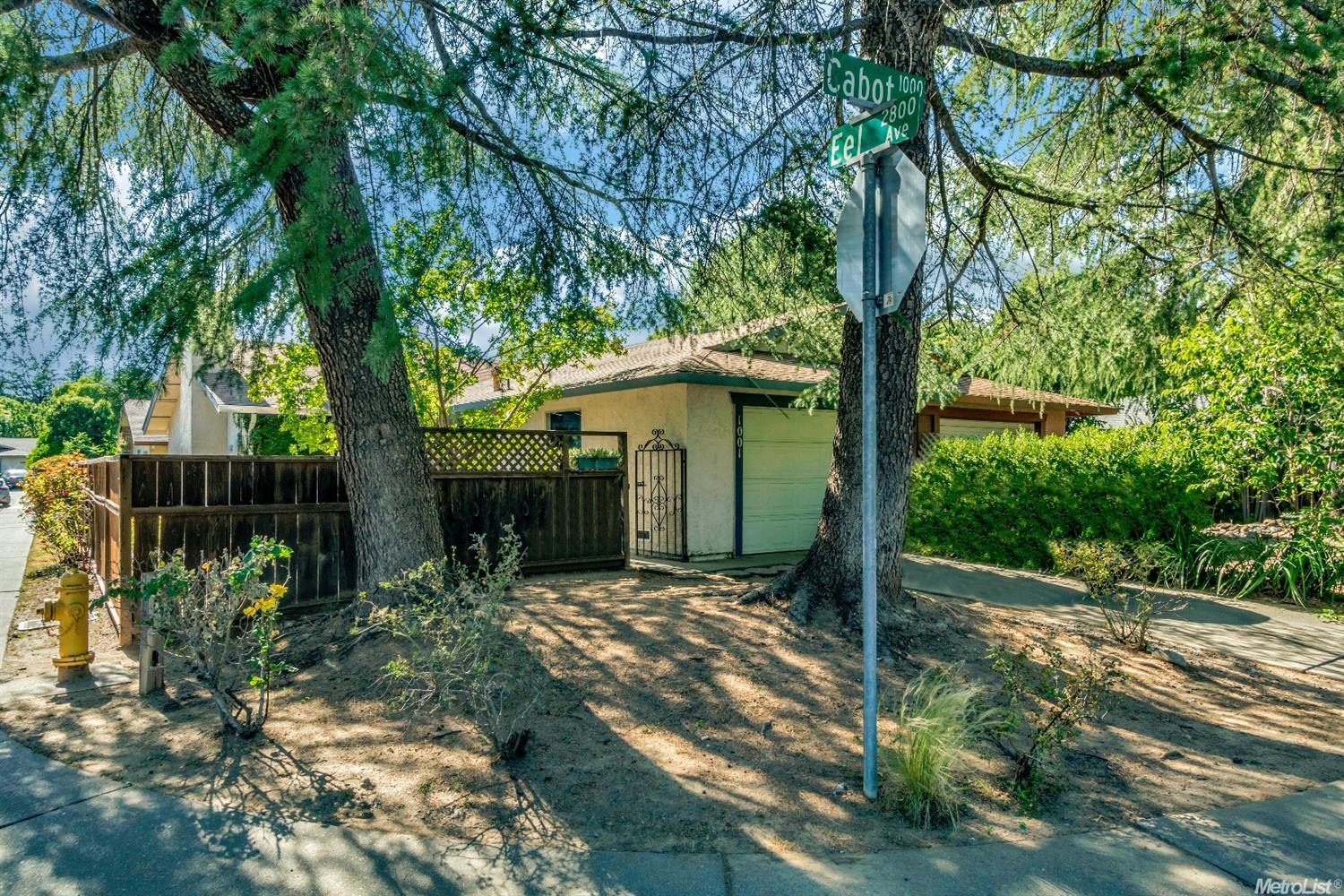 1001 Cabot St, Davis, CA 95616 photo 1