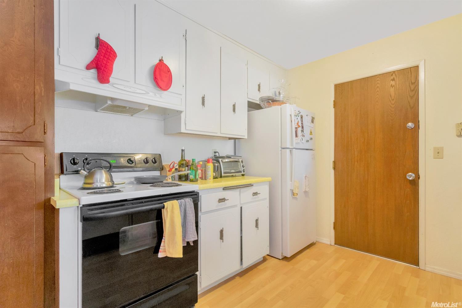 1001 Cabot St, Davis, CA 95616 photo 9