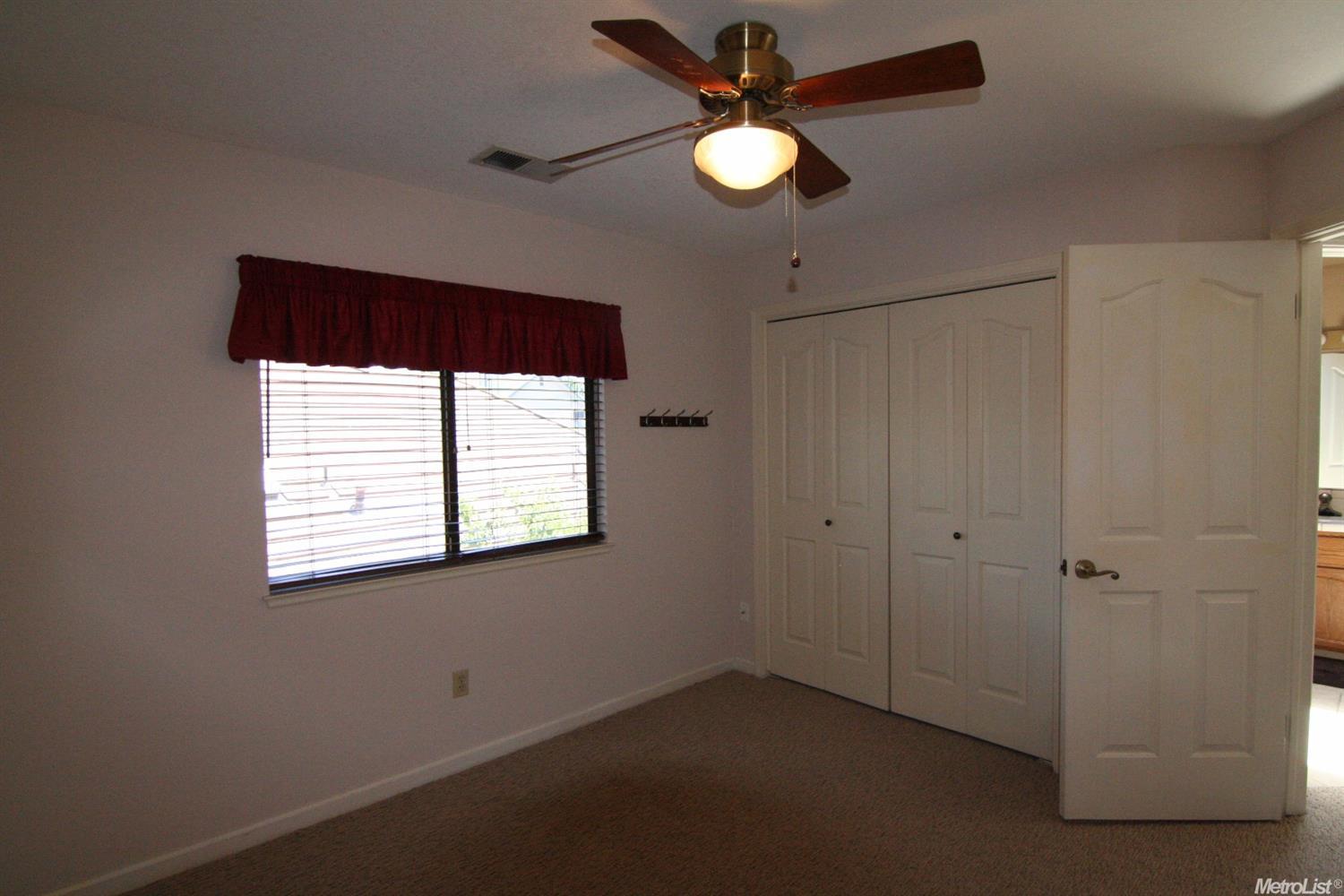 2308 Kampen Ct, Modesto, CA 95356 photo 20
