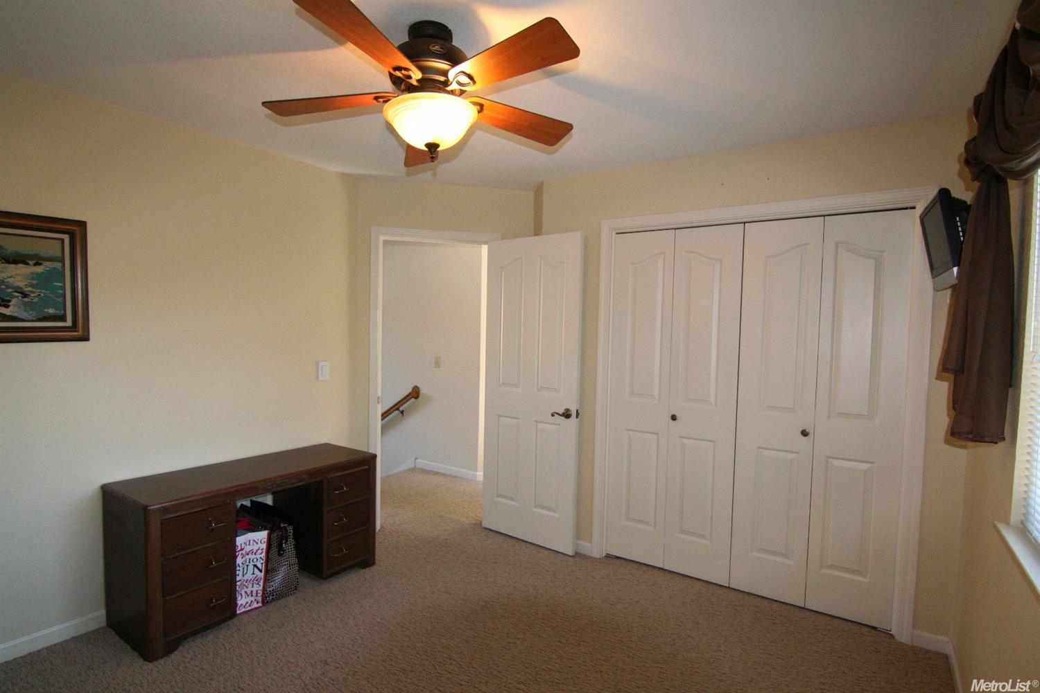 2308 Kampen Ct, Modesto, CA 95356 photo 23