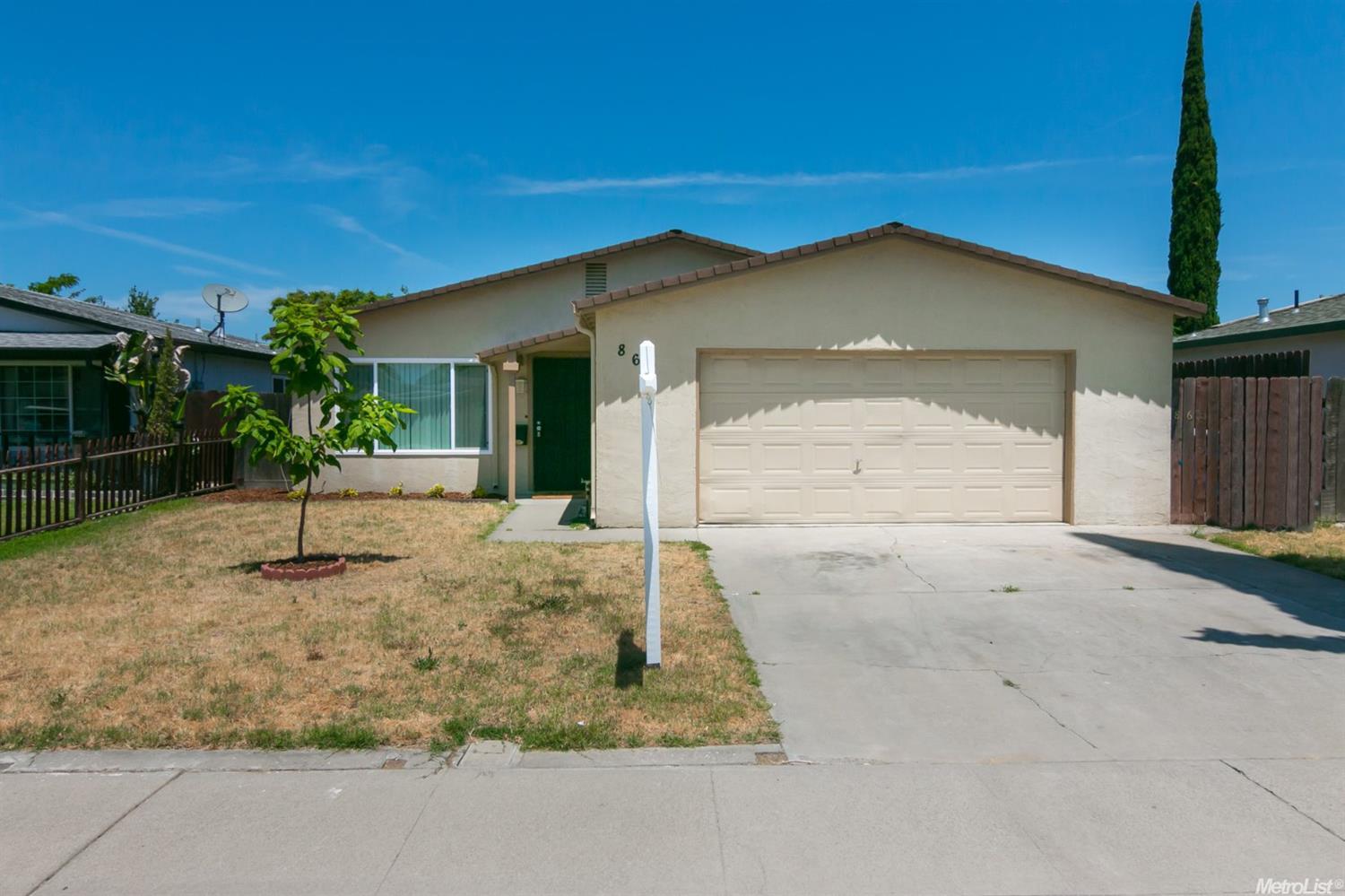 863 Del Monte Ct, Manteca, CA 95336 photo 1