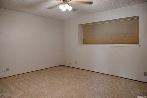 4811 Zube Ct, Carmichael, CA 95608 photo 16