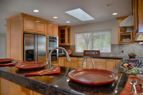 4811 Zube Ct, Carmichael, CA 95608 photo 6