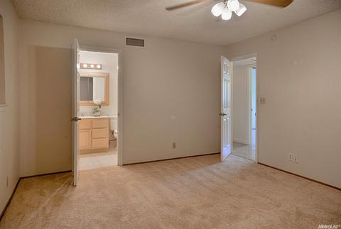 4811 Zube Ct, Carmichael, CA 95608 photo 17