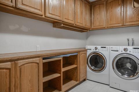 4811 Zube Ct, Carmichael, CA 95608 photo 14