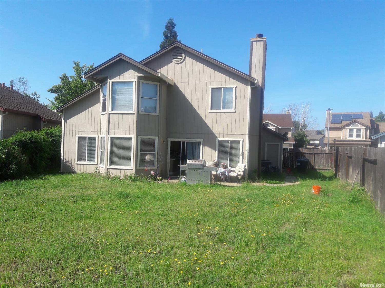 8552 Twin Trails Dr, Antelope, CA 95843 photo 2