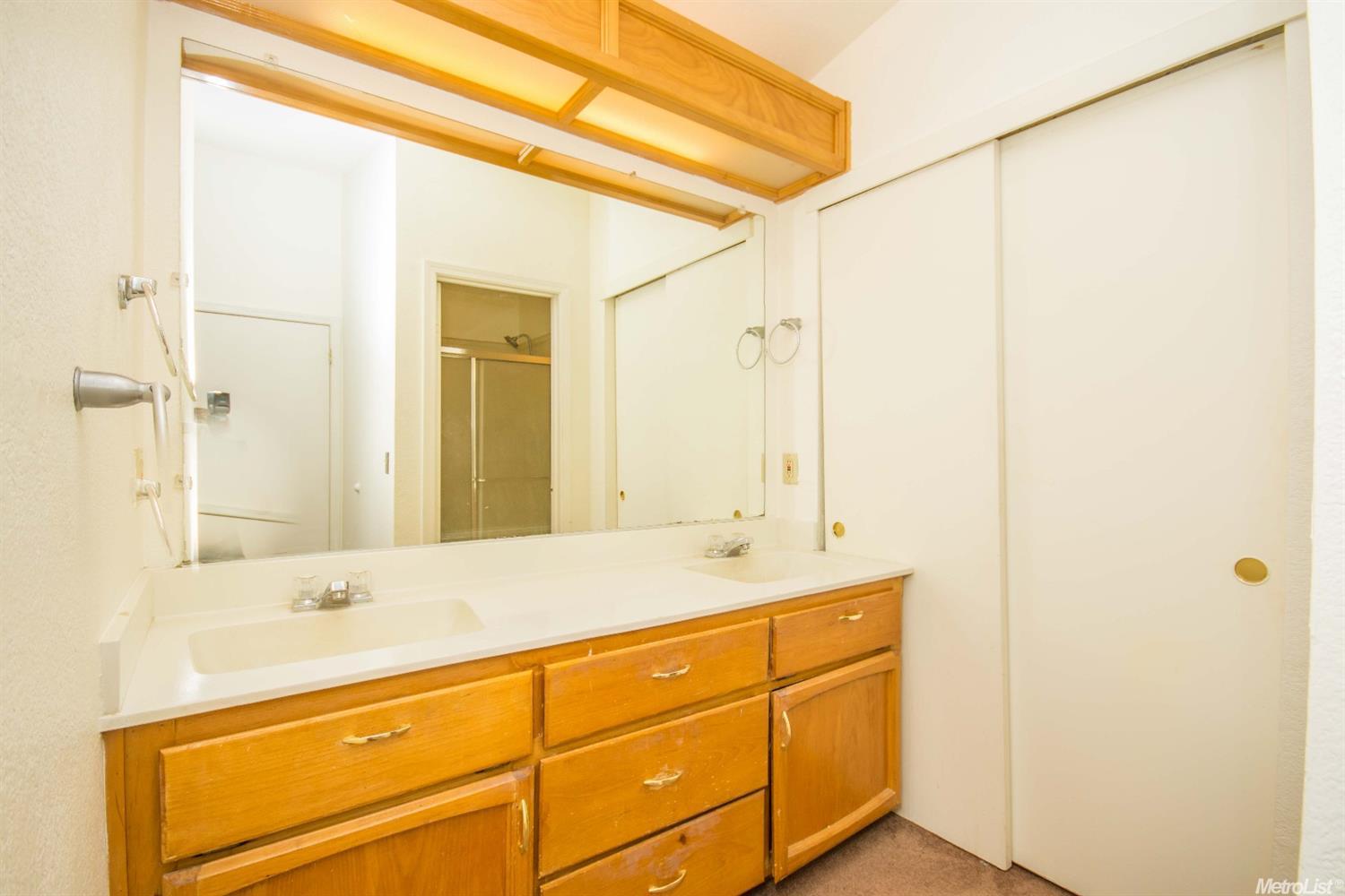 8111 Big Sky Dr, Antelope, CA 95843 photo 32