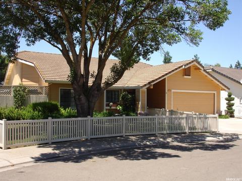 905 Mandana Ct, Modesto, CA 95358 photo 1