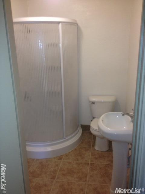 2600 E Redwood Rd, Ceres, CA 95307 photo 13