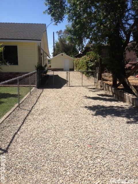 2600 E Redwood Rd, Ceres, CA 95307 photo 4