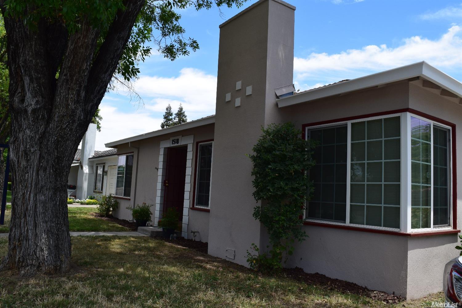 1518 Tully Rd, Modesto, CA 95350 photo 1