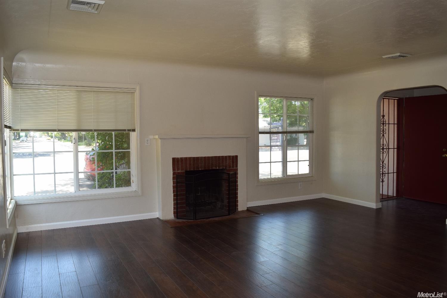 1518 Tully Rd, Modesto, CA 95350 photo 3