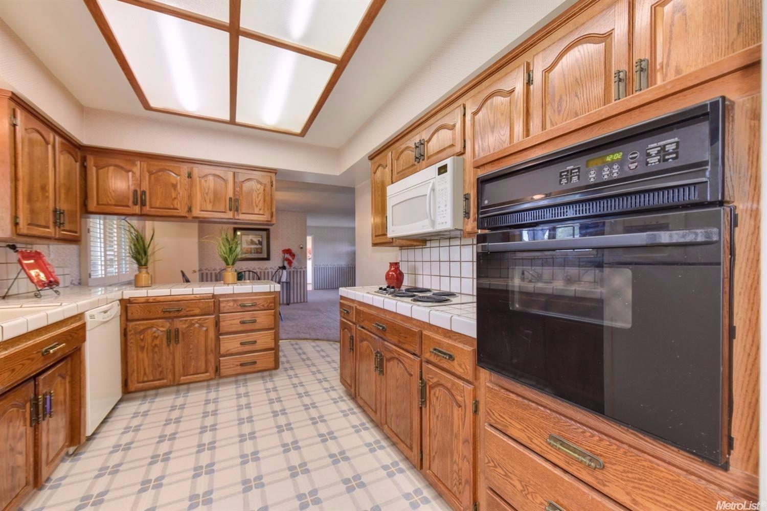415 Riverview Dr, Auburn, CA 95603 photo 8