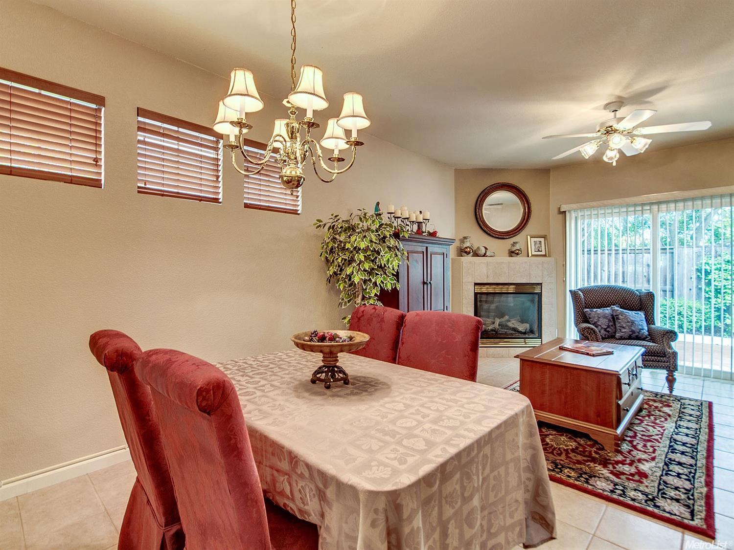 352 Caples Dr, Folsom, CA 95630 photo 8