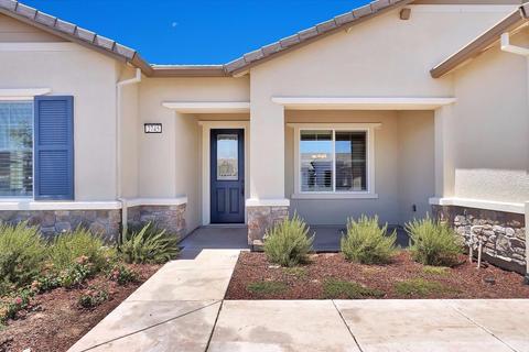 2745 Primrose Point Ave, Manteca, CA 95336 photo 2