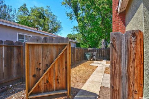 2044 Trent Dr, Modesto, CA 95350 photo 25