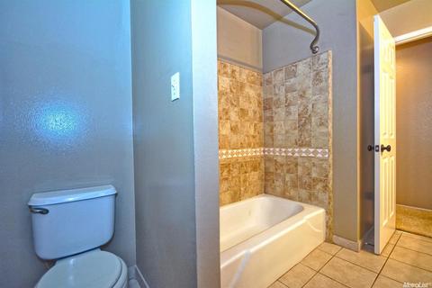 2044 Trent Dr, Modesto, CA 95350 photo 15