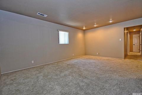 2044 Trent Dr, Modesto, CA 95350 photo 5